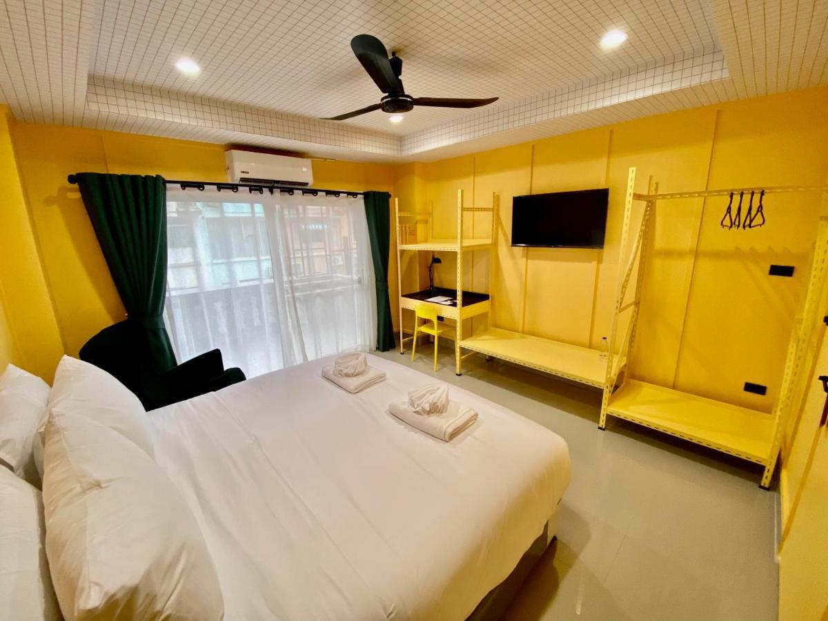 Sari Boutique Hotel Patong Esterno foto