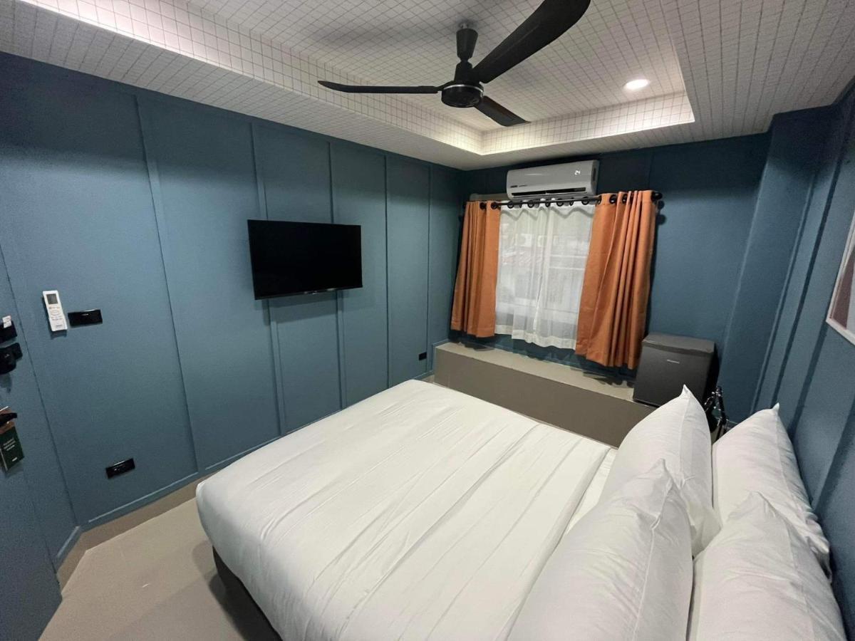 Sari Boutique Hotel Patong Esterno foto