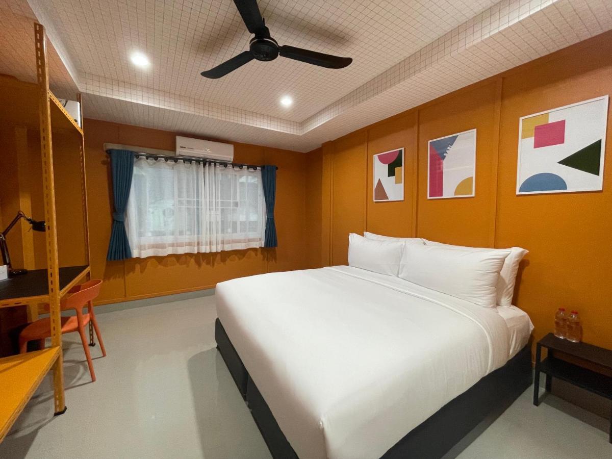 Sari Boutique Hotel Patong Esterno foto