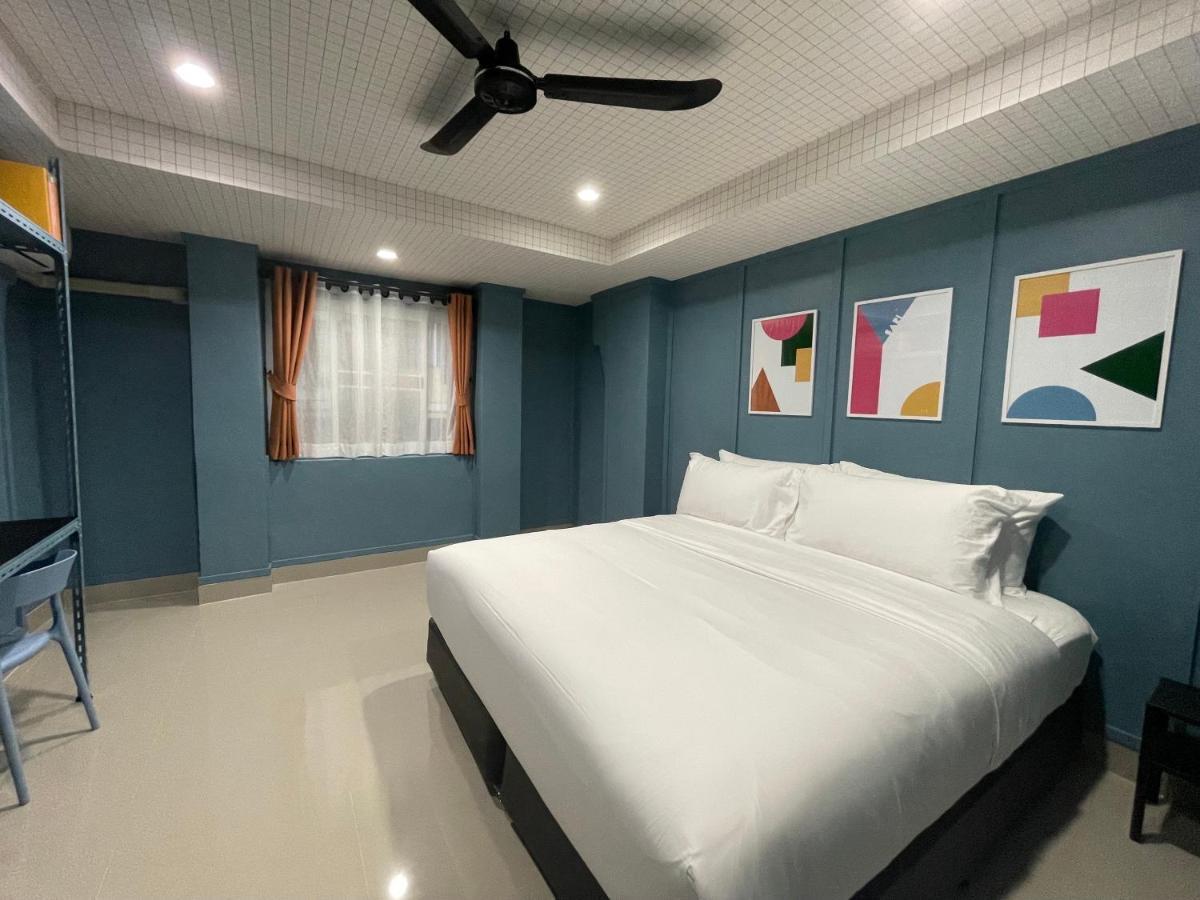 Sari Boutique Hotel Patong Esterno foto